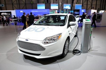 Ford Focus Electric     2016 