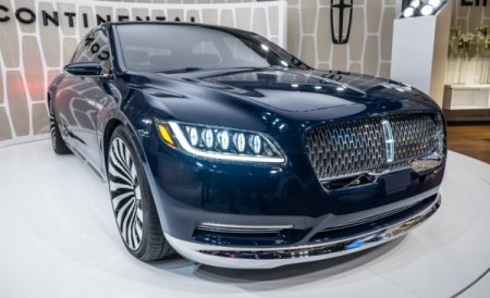       Lincoln Continental