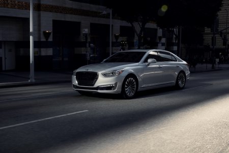 Hyundai  Genesis G90  