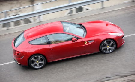    Ferrari FF   