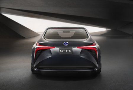    Lexus LF-FC      2020 