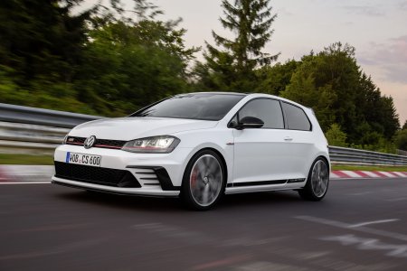  Volkswagen Golf GTI        40- 