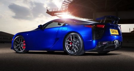 Lexus     LFA