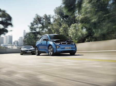 2017 BMW i3    $44,595        