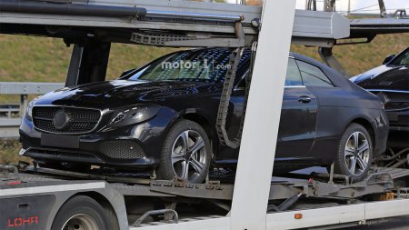 Mercedes E-Class        .