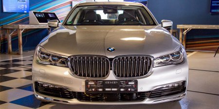 BMW  Intel        7-Series