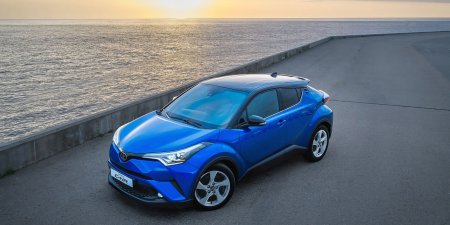   1         Toyota C-HR